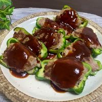パン粉いらずで簡単＆ジュワっと！ピーマンの肉詰め