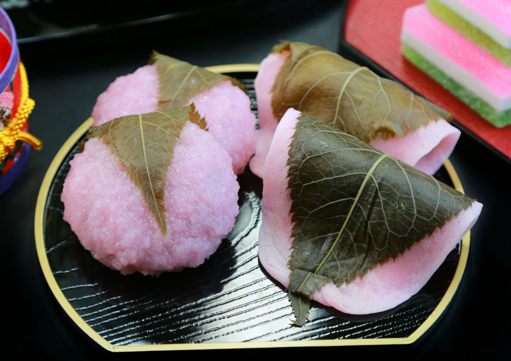 関西風桜餅 レンジでできる！道明寺粉で作る桜餅