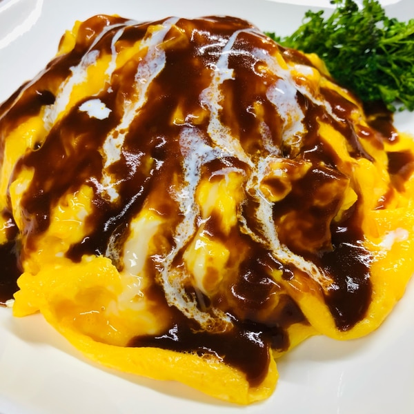 贅沢トマトソースのリコピンリッチオムライス