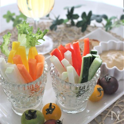 スティックサラダ ヨーグルトディップ