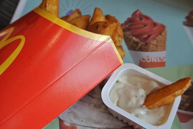 マクドナルドにはLサイズより巨大なメガポテトが存在コンビニ通信