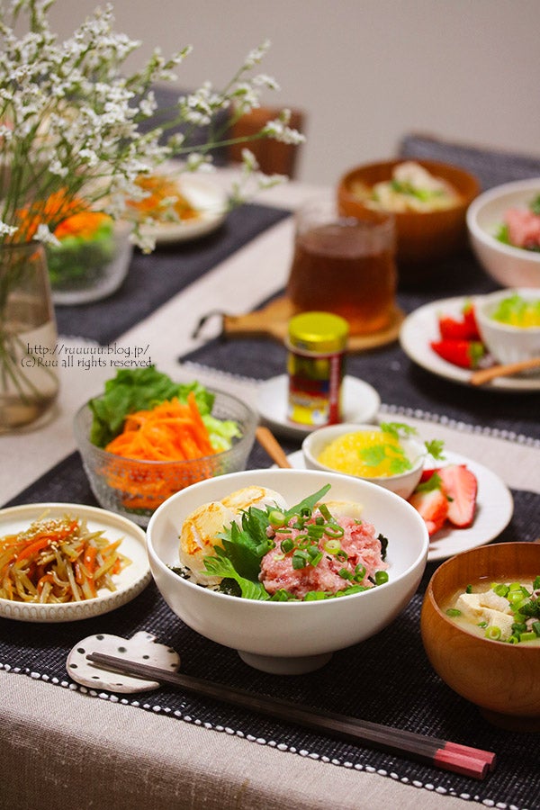 ネギトロ丼と韓国風豚汁＆付け合せおかずの献立レシピあゆmemo