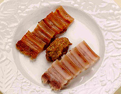 自家製「パンチェッタ」のレシピ。塩漬けで豚肉のうまみが凝縮！三越伊勢丹の食メディアFOODIE フーディー