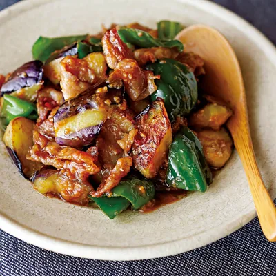 黄金みそだれでこく旨！＼豚バラと厚揚げのみそ炒め