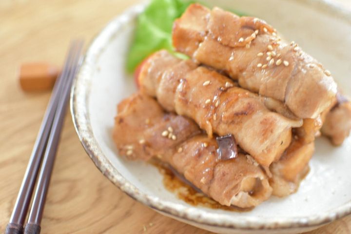 献立レシピありnariの豚バラレシピ ◎キムチ入り厚揚げの肉巻きクックパッドID 7373810◎豆腐とさつまいもの味噌汁 ◎ほうれん草とたまごのさっぱり炒めクックパッド ID 7452012◎きのことブロッコリーとウインナーの