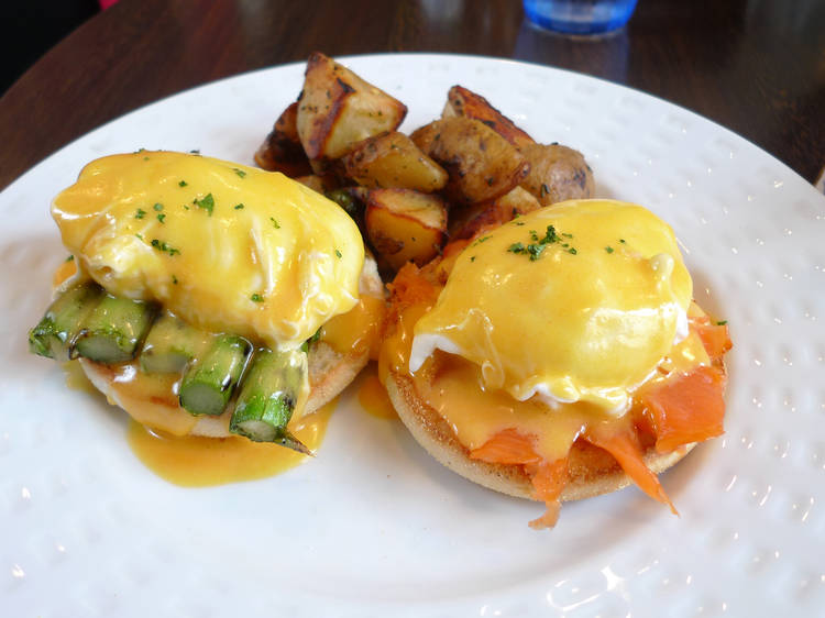 エッグベネディクト Eggs Benedict ってどんな料理
