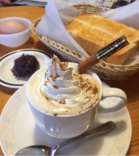 相性◎ シナモン×コーヒー「飲むタイミング」は？効果まとめ美的.com