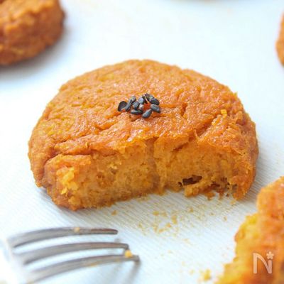 ドライフルーツ詰めバターナッツかぼちゃのオーブン焼きビオクラ ヴィーガンレシピサイト