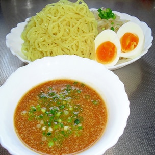 圧力鍋で◎鶏ガラ ラーメンスープ