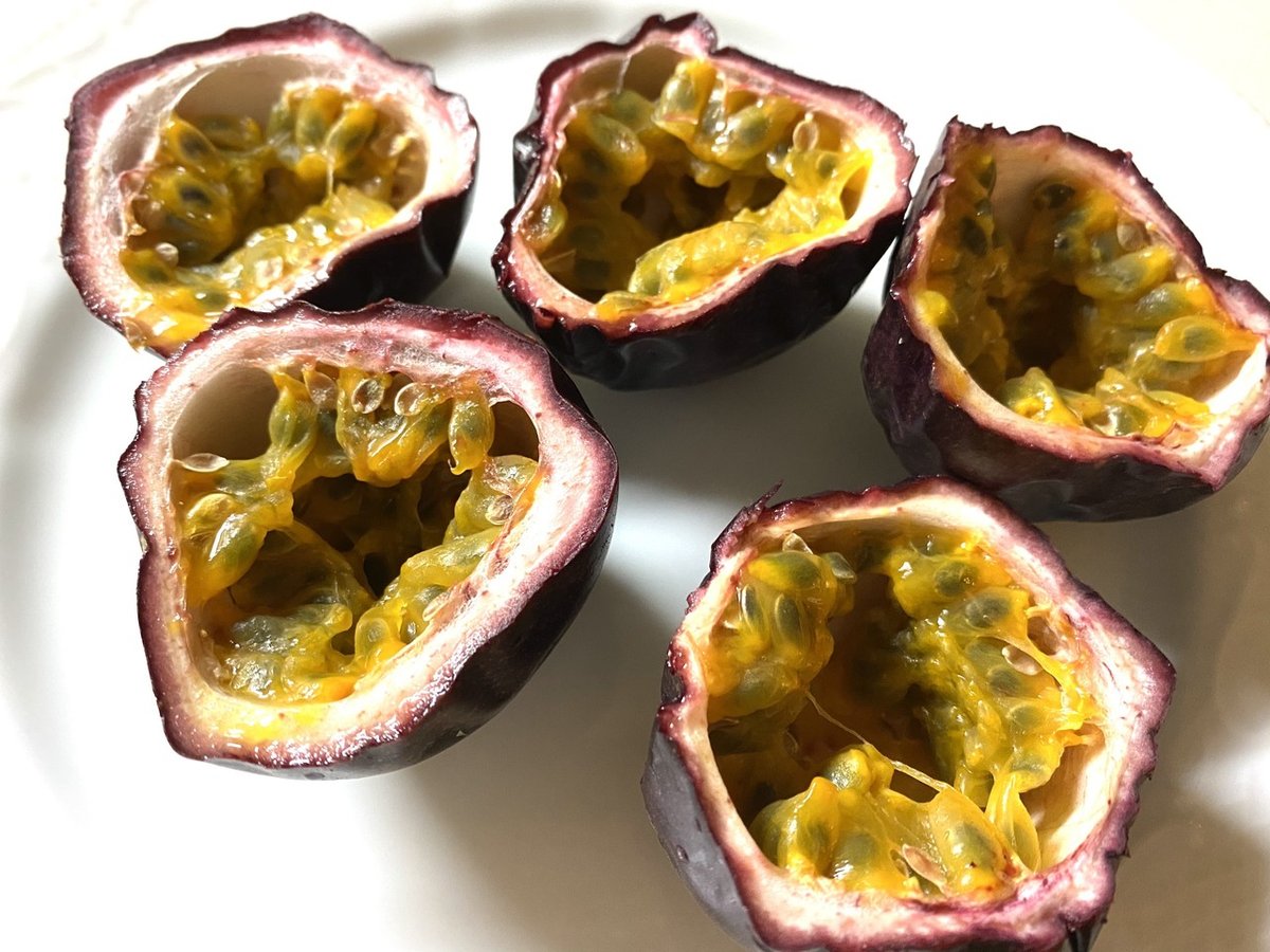 甘酸っぱい味わいのドライフルーツ – FAR EAST BAZAAR Online shop