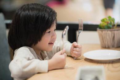 三代目鳥メロ 夏こそスタミナ料理！食欲アップにおすすめの肉・野菜・外食焼鳥 居酒屋