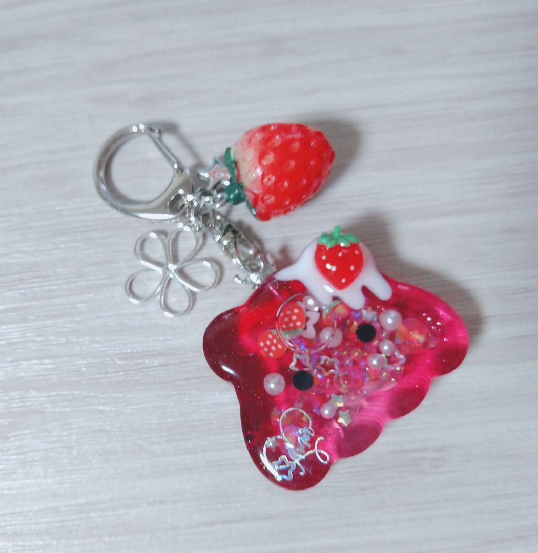 イチゴソーダの写真素材写真素材なら「写真AC」無料 フリー ダウンロードOK