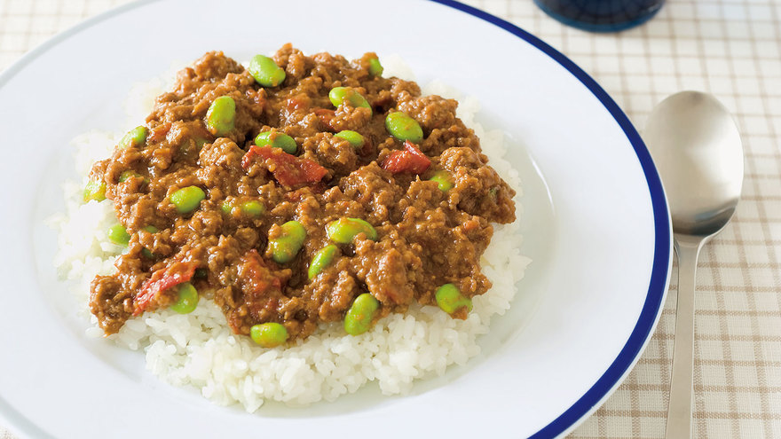 雑穀米のソイミートキーマカレー 夏野菜添え