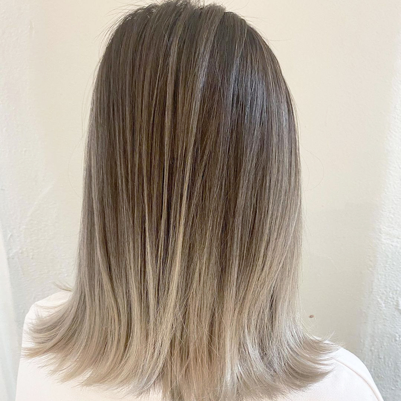 2024年は絶対コレ☆ 根元プリンが目立ちにくいバレイヤージュカラー。自然なグラデーションで髪を綺麗に！│美容室・美容院Lee リー