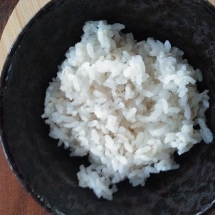 氷を入れると米がおいしく炊けるのは本当？プロの指摘に「知れてよかった」「今後は 」 - macaroni