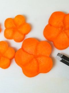 むきもの 花びら人参春の飾り切り作り方