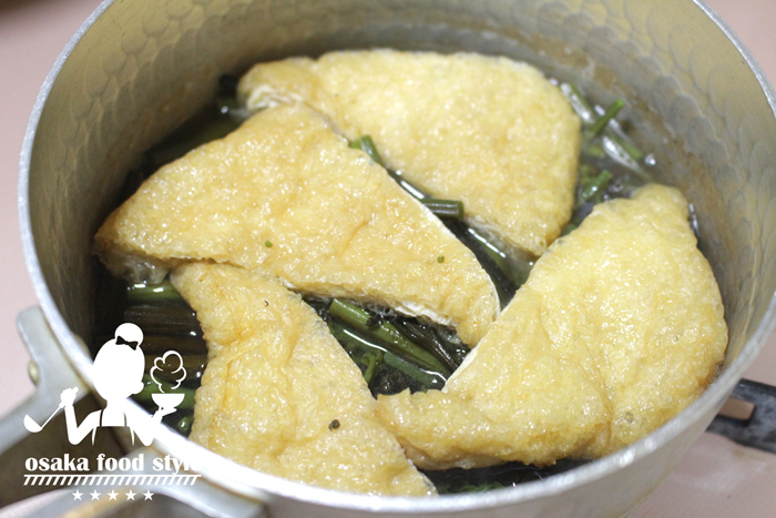 蕨と油揚げの煮物、卵おとし