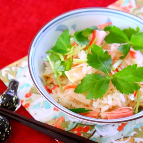 まるでかに飯⁈カニかまの炊き込みご飯
