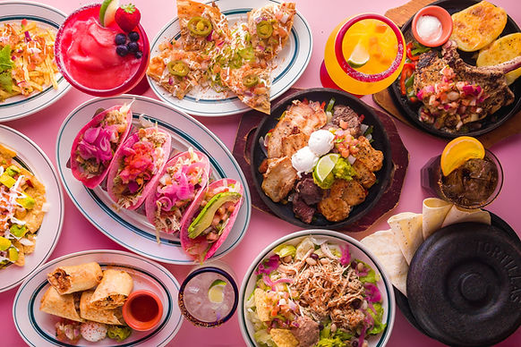 Hola!!👋🏽 TEXMEX FACTORYの平日限定ランチは、なんと 時間無制限 でタコスが食べ放題！！🌮🌮🌮更にドリンク&スープバーも付いて¥1380！！😍 平日渋谷ランチはテクメクで決まり！！👍✨テクスメクスファクトリー食べ放題タコス食べ放題タコスパーティー