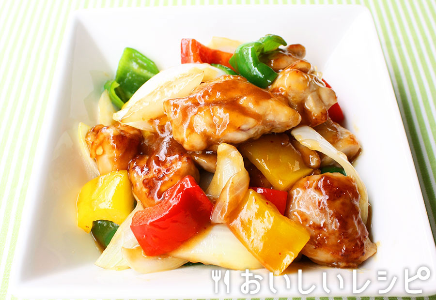 贈答用 大分のお肉屋さん「 はしづめ 」の国産若鶏骨付きモモ唐揚げ 2本 約520ｇ 鶏肉 お肉 贈答 骨付き モモ肉 唐揚げ 国産 まるごと一本パーティー クリスマス チキン 温めるだけ 秘伝のたれ 揚げたて 冷凍 A03043 - 大分県大分市ふるさとチョイス - ふるさと納税サイト