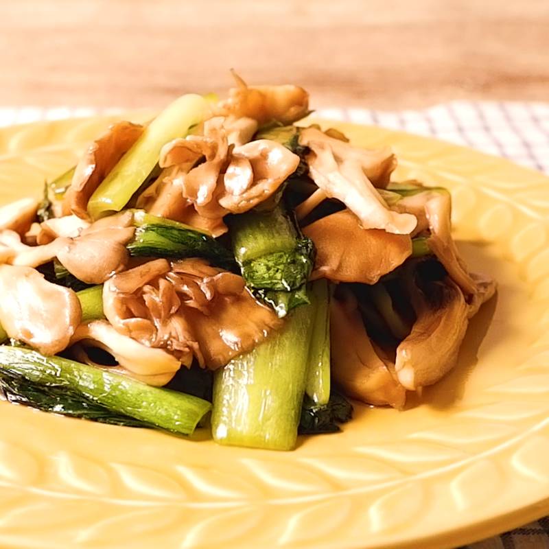 やさしい味わい 小松菜とまいたけの中華風卵とじ +3品の献立 - 管理栄養士監修のレシピ検索・献立作成：おいしい健康