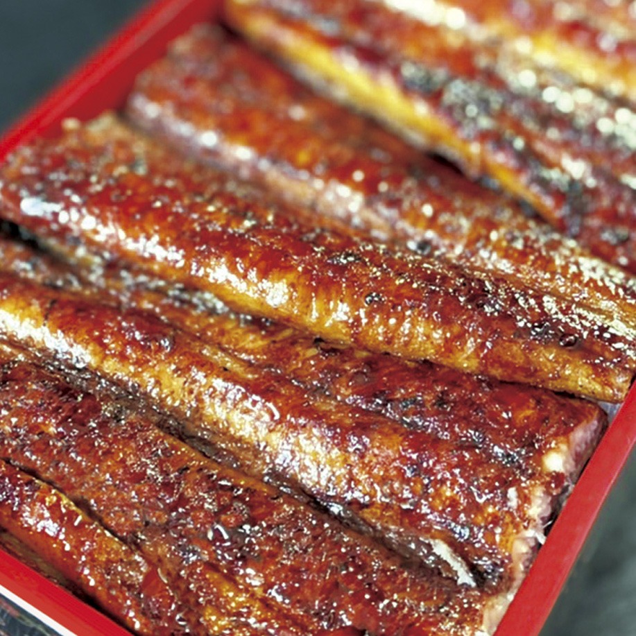 お食事 鰻の蒲焼きと白焼き御膳＜うなぎの徳永＞創業約90年の老舗のうなぎ料理屋熊本市南区のおすすめグルメなら旅色