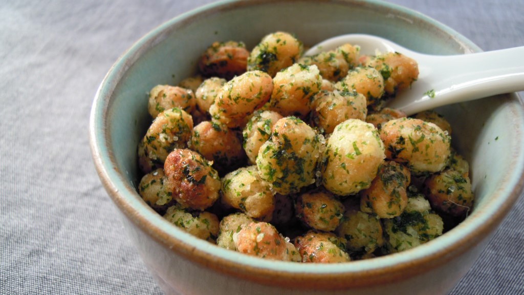 大豆の茹で方＊＊＊＊＊＊＊＊＊＊＊＊＊＊＊ ♡オススメ乾燥大豆 @shioda.mameya 作りやすい量 乾燥大豆200g 水 600ml好みで塩ひとつまみ入れなくても良い作り方 ＊使いたい日の前日に準備 1. 大豆は洗って圧力鍋に入れる。 2.水1リットルを入れて、8時間置く