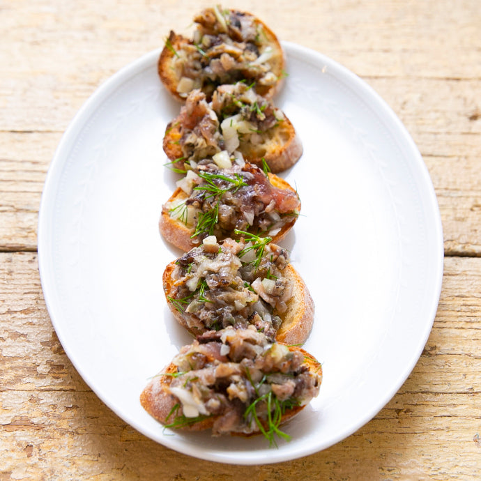 「コールスローサラダ」水っぽくなく味がしっかり馴染んで美味しい！昔ながらのさっぱり美味しい定番サラダ‼アレンジレシピも紹介・作り置き・常備菜におすすめ