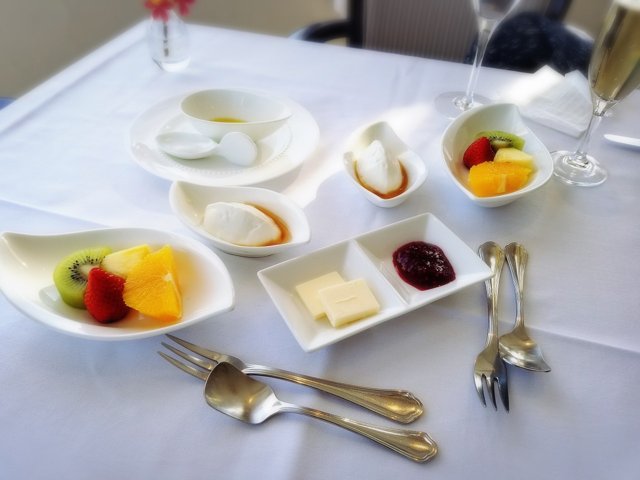 ランチ 予約のみ で雰囲気満喫 - ヴィラ サントリーニの口コミ - トリップアドバイザ