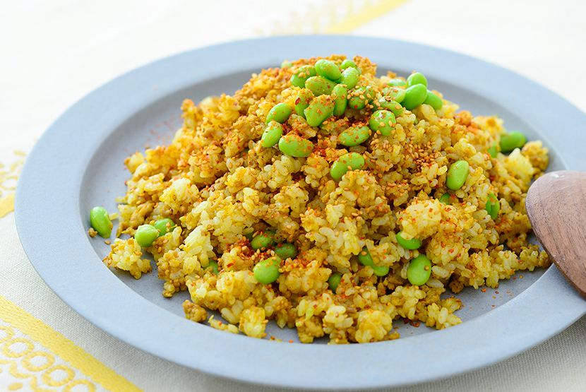 ドライカレー ルウで作る簡単レシピ！ 水分・辛さ調整のコツも解説