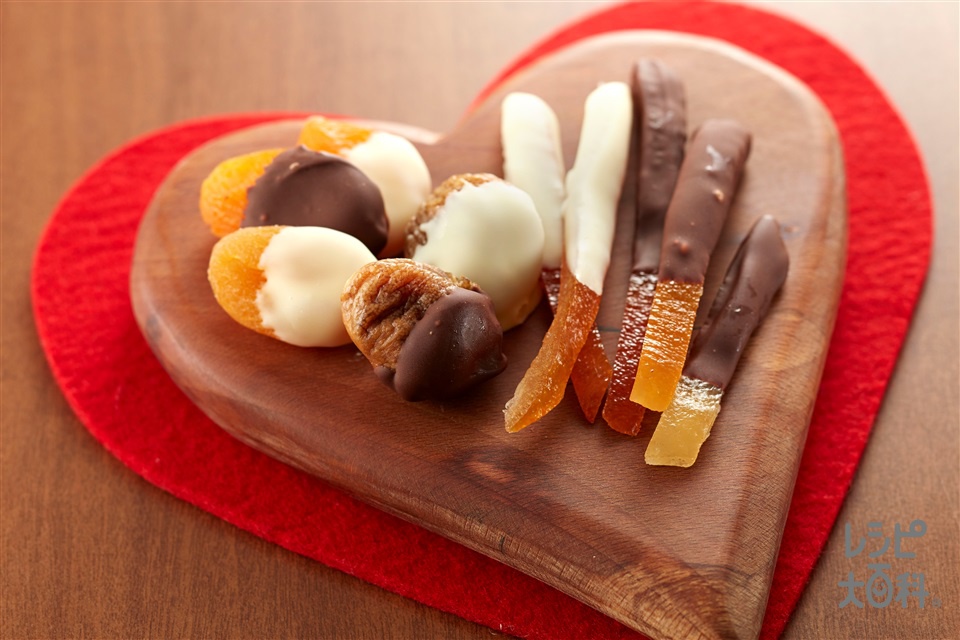 クリスマス ヴィーガンオレンジ＆チョコレートケーキ 4号 12cm グルテンフリー アレルギー対応株式会社Coco ChouChouCake.jp