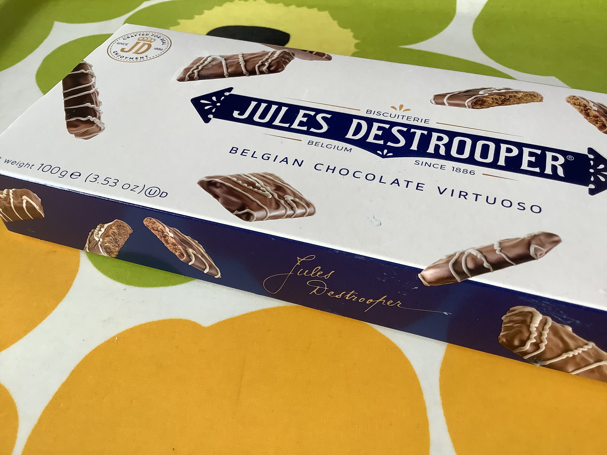 ハムレット ショコラズ 4 フレーバー アソート クリスピー ベルジャン・チョコチップ 125g X 4箱C