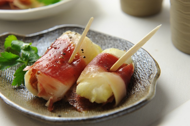 イタリアの生ハムのおいしい食べ方では何がありますか？マクロ美イタリアン イタリア料理とマクロビオティック融合 整うエネルギー イタリア料理教室IL Fiore