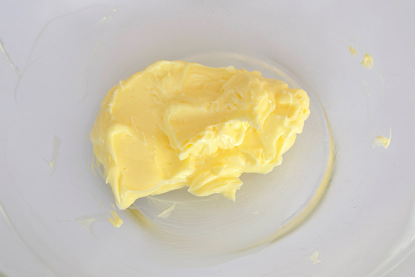 キャロットケーキに欠かせない「フロスティング」って何？謎を紐解きます！ - YOKO BAKES