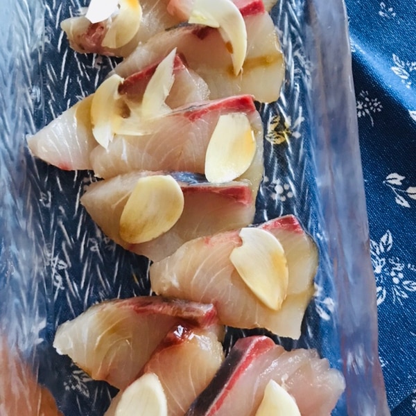 ごま香る♪ ハマチの甘辛漬け