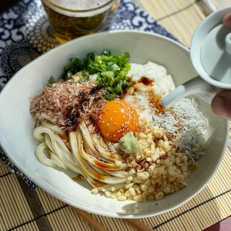 肉ぶっかけうどんのレシピ - 生かし屋さん