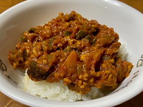 トマト缶を使って20分で作るひき肉となすのカレー レシピ 作り方 by あーにゃ8129 楽天レシピ アレンジバージョン 無水カレー ゆかりSnapdish スナップディッシュID:09v9fa