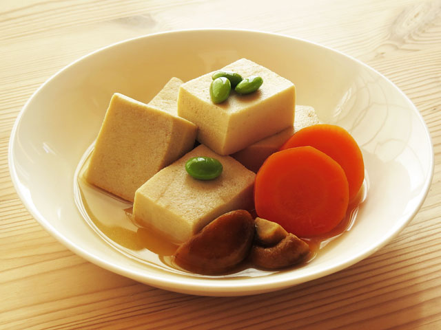 高野豆腐の肉はさみ煮ひよこ食堂