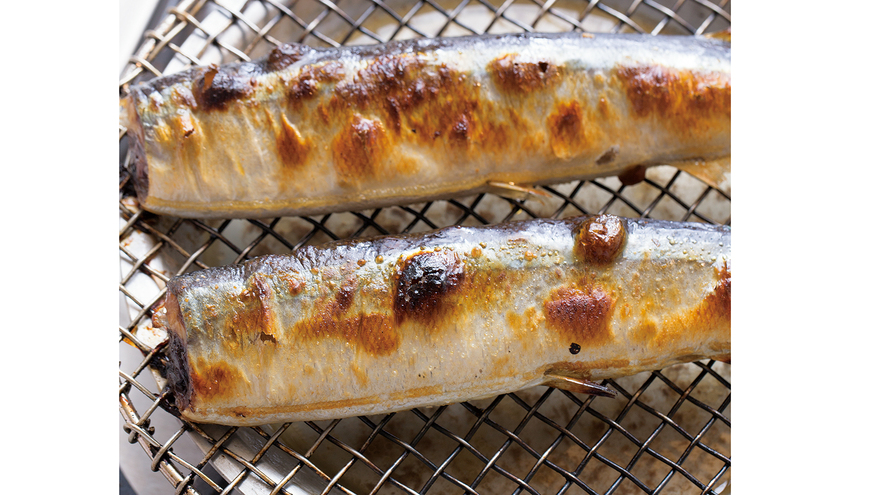 プロ直伝！絶対失敗しないさんまの焼き方ふっくら・皮がくっつかない予約のとれない寿司屋三代目 野本やすゆきの今日のごはんは“サカナ”かなオレンジページnet