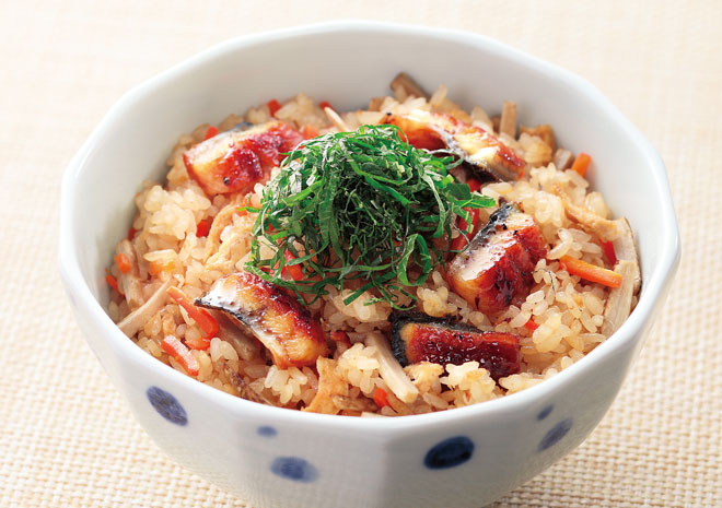 炊飯器におまかせウナギの炊き込みごはん