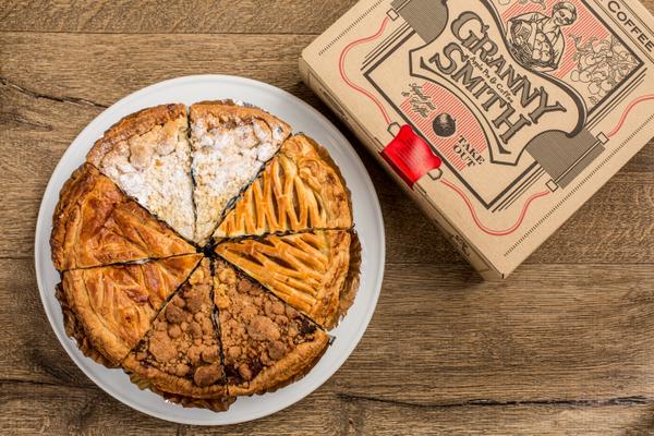 昭和、平成と時代が変わっても、長く愛され続けるアップルパイ。 - ippin イッピン