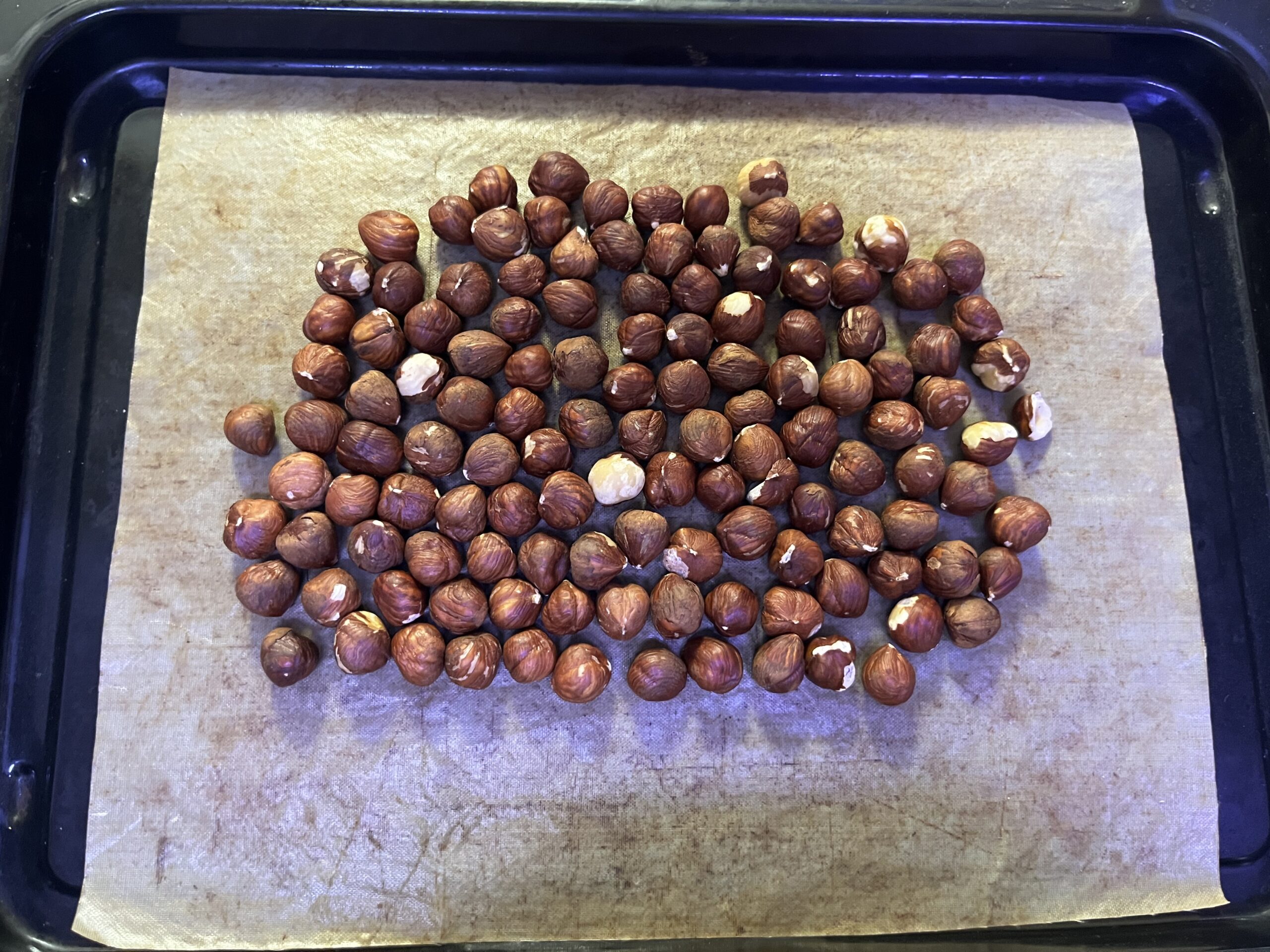 アーモンドの「プラリネ」を2通りの方法で作ってみたof nou