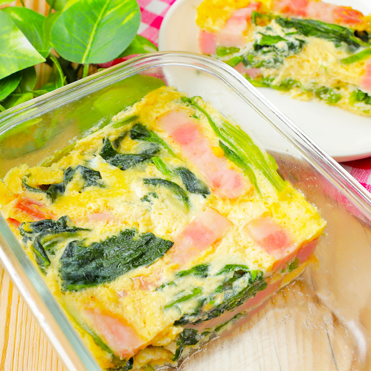 定番 ほうれん草とベーコンのキッシュ