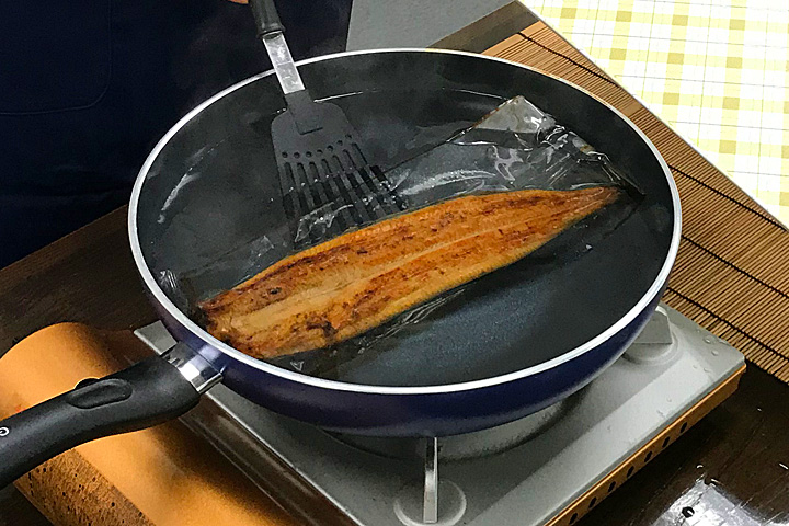 簡単ふっくらウナギの温め方