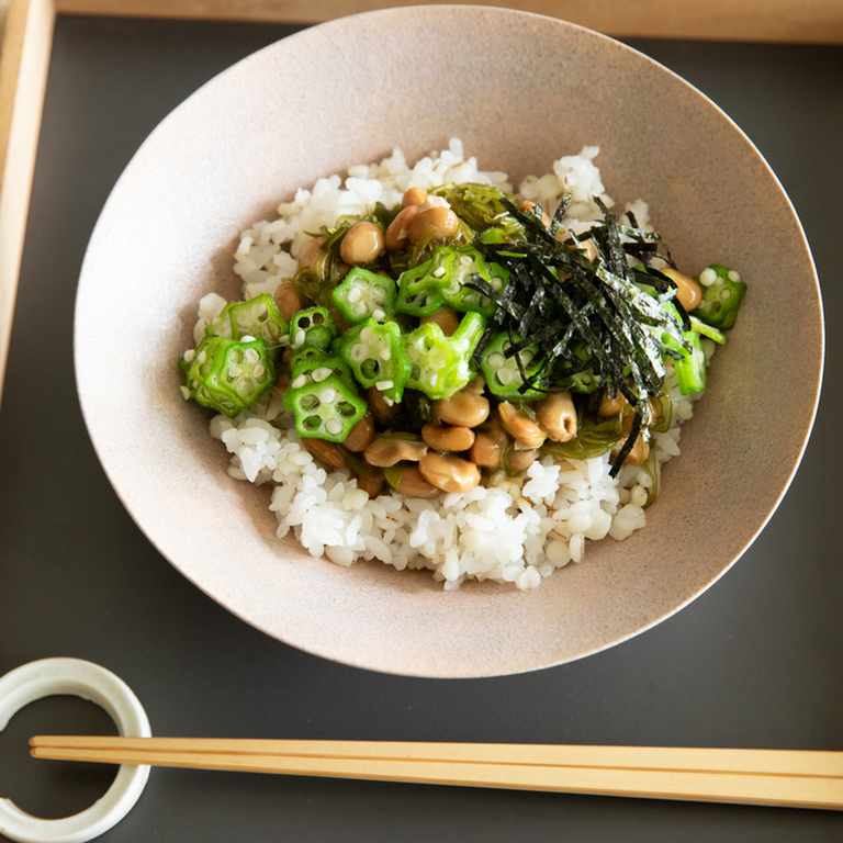 簡単♪オクラとめかぶのおかかポン酢和え