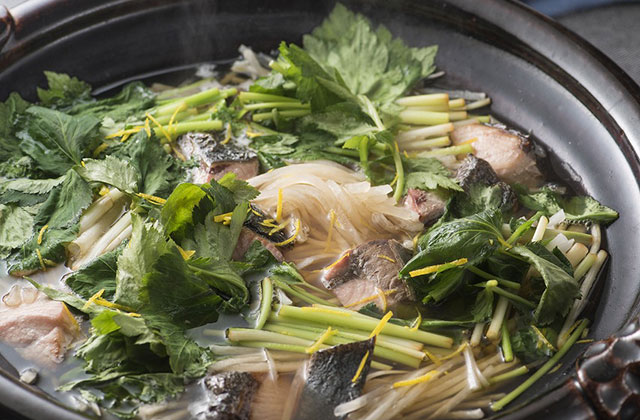 しめじと三つ葉のサラダ大根おろし添え長野県中野市