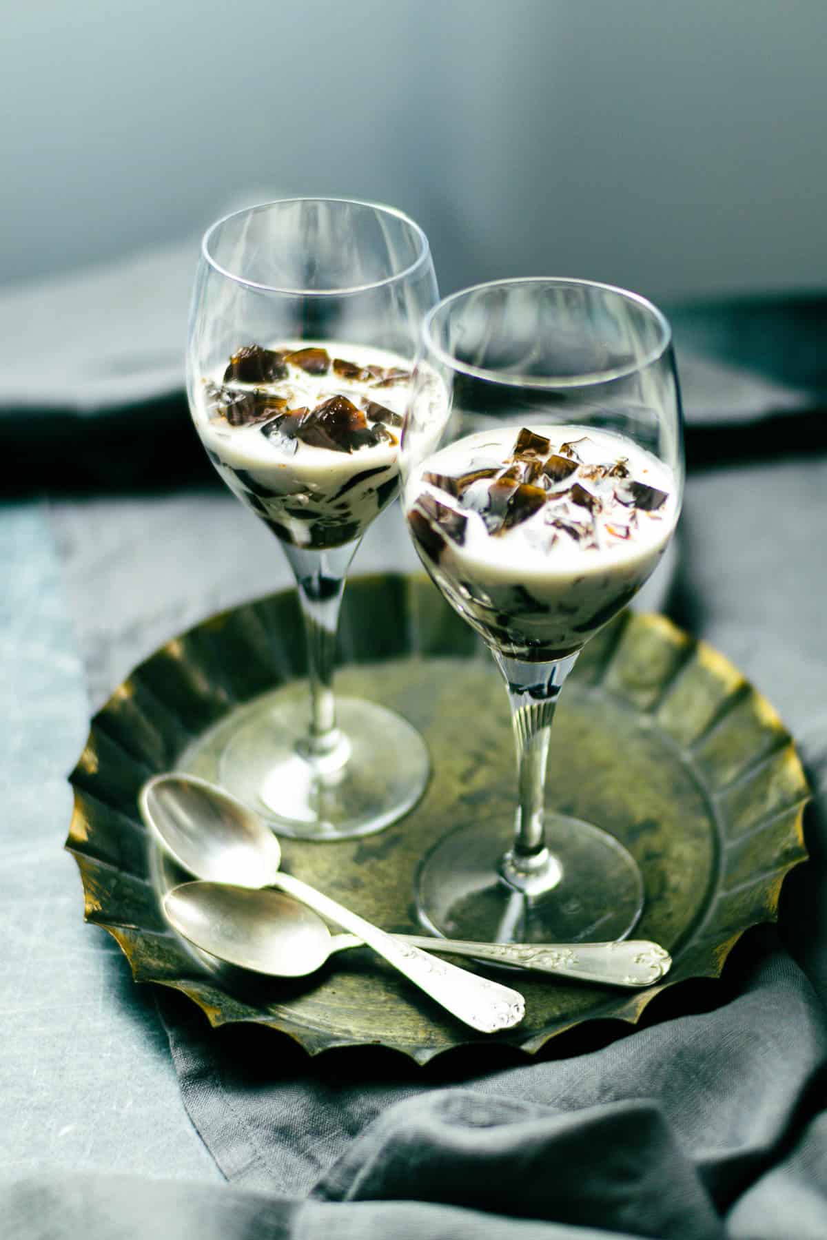 おしゃれに２層♪クリーム＆コーヒーゼリ