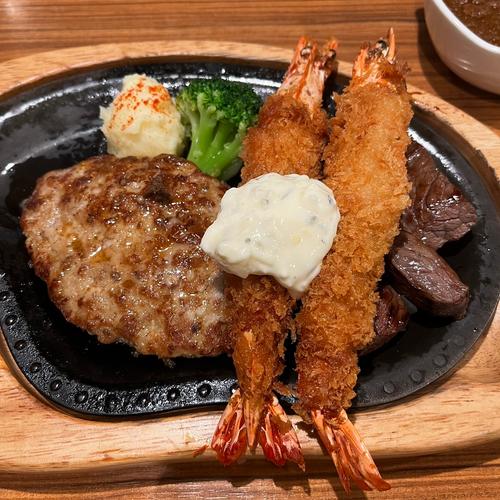 びっくりドンキーの「ハンバーグ＆エビフライ」を食べた感想