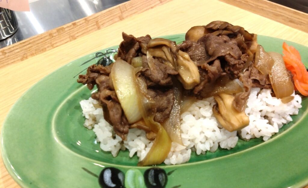 share with Kurihara harumi 軽量そぎ麺鉢 栗原はるみ 食器 白 ホワイト ラーメン 中華 ボウル どんぶり 丼ぶり 軽い18cm 900ml レンジ オーブンポイント利用 : 公式・ゆとりの空間 by栗原はるみ - 通販 - Yahoo!ショッピング