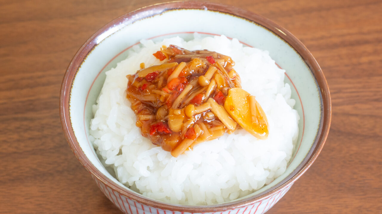 冷たくて酸っぱ辛い夏メシ。キムチと酢、卵で「酸辣湯風 冷やしスープご飯」を作る ヤスナリオ- メシ通ホットペッパーグルメ